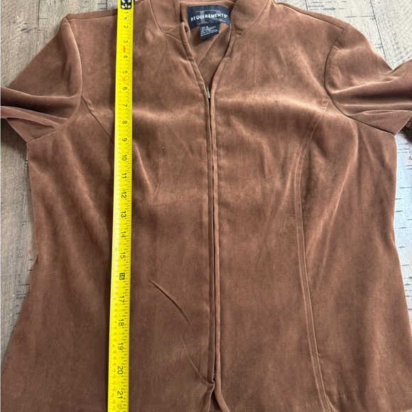 Requirements brown  Jacket - Picture 8 of 11